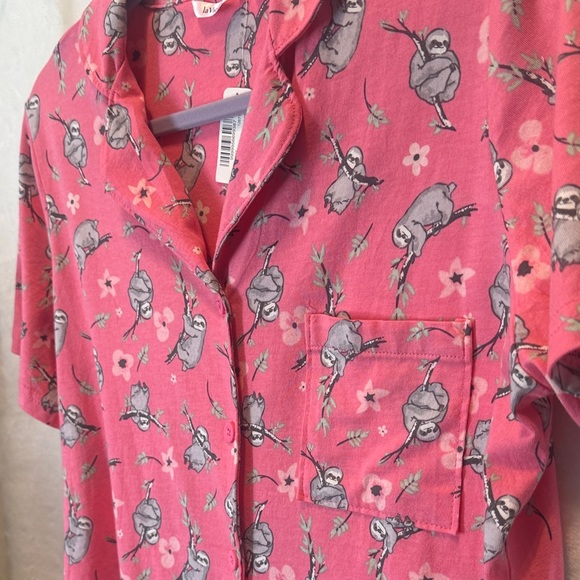 la Vie en Rose Pink Sloth Print Pajama Top | Button Down Shirt PJ - Picture 4 of 9